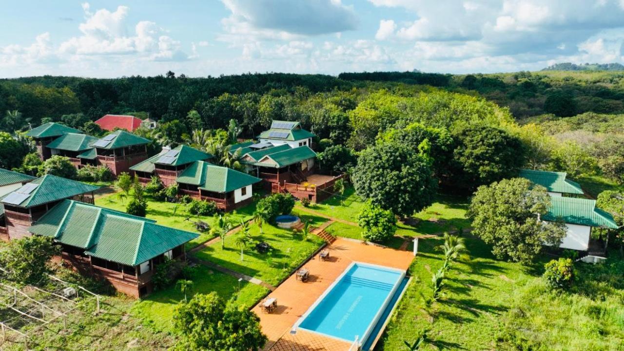Ratanakiri Paradise Hotel & Restaurant Banlung Eksteriør bilde